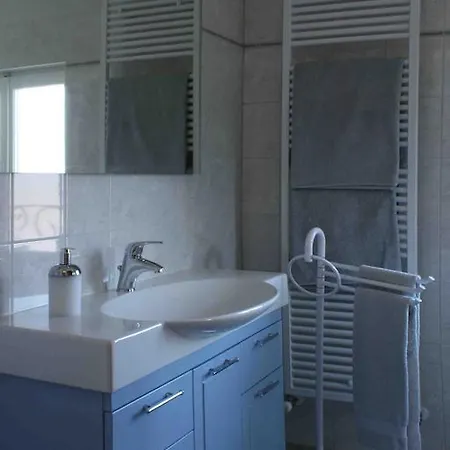 21 فندق مبيت وإفطار