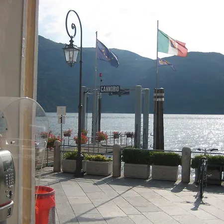 Oda ve Kahvaltı 21 Cannobio